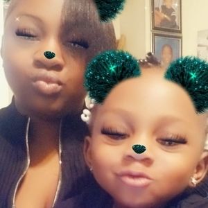 Meet your Posher, Briana